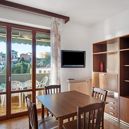 Carla Apartment *